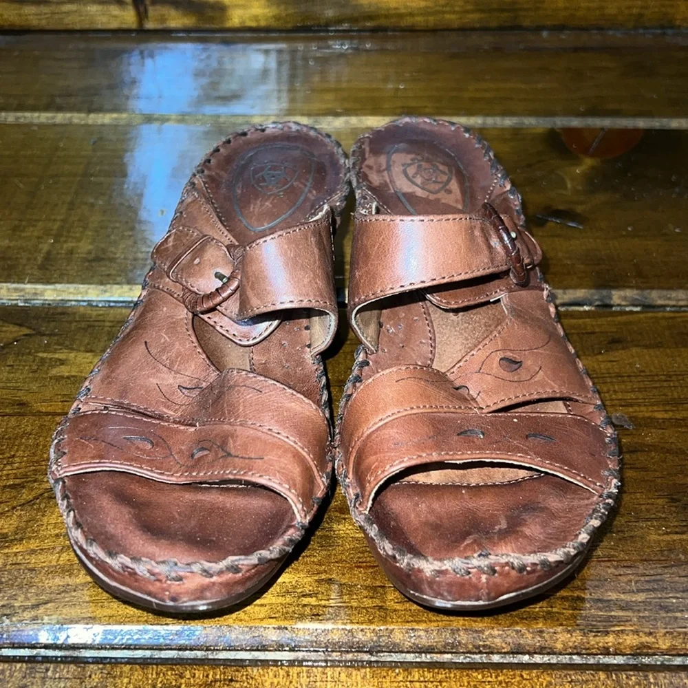 Sandals - Picture 3 of 7